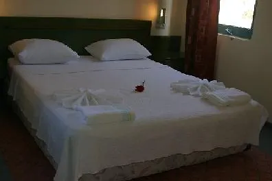 Готель Elit Garden Apart 3*